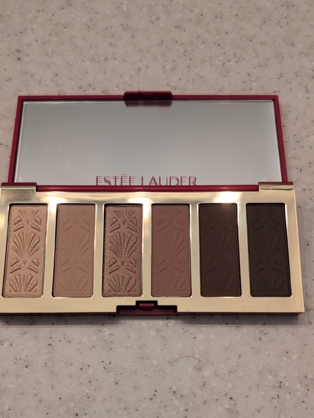 NWOT Estee Lauder Trick Of The Eyes Eyeshadow Pallete